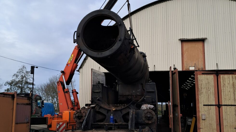 80064 restoration: The big boiler lift