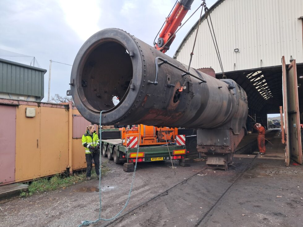 80064 restoration: The big boiler lift