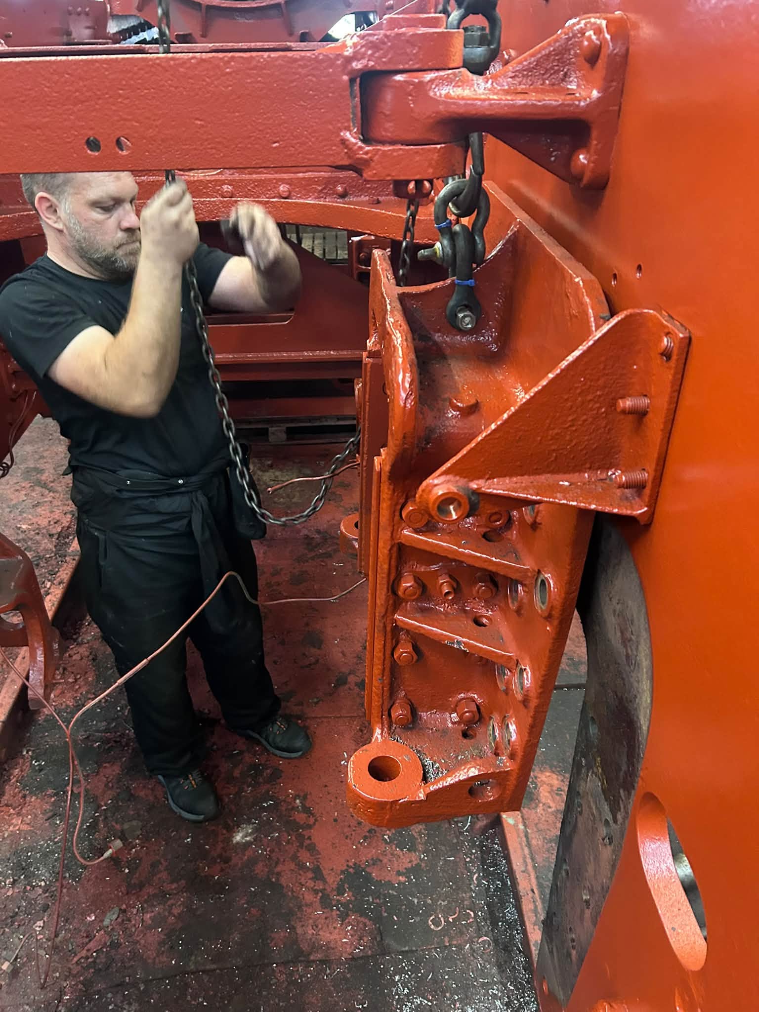 80064 Goes Orange!